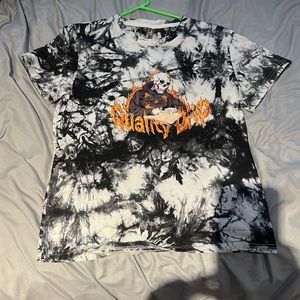 Mens Small Graphic tee- Quality Drip “Flaming Skeleton”